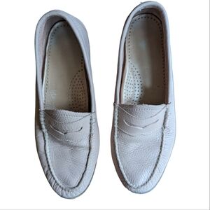 G.H. Bass & Co. White Leather Loafers